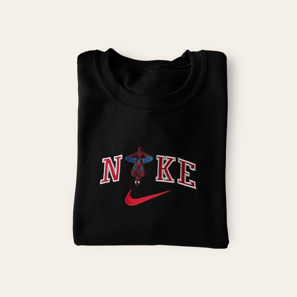 Black Spiderman embroidered sweatshirt, crewneck